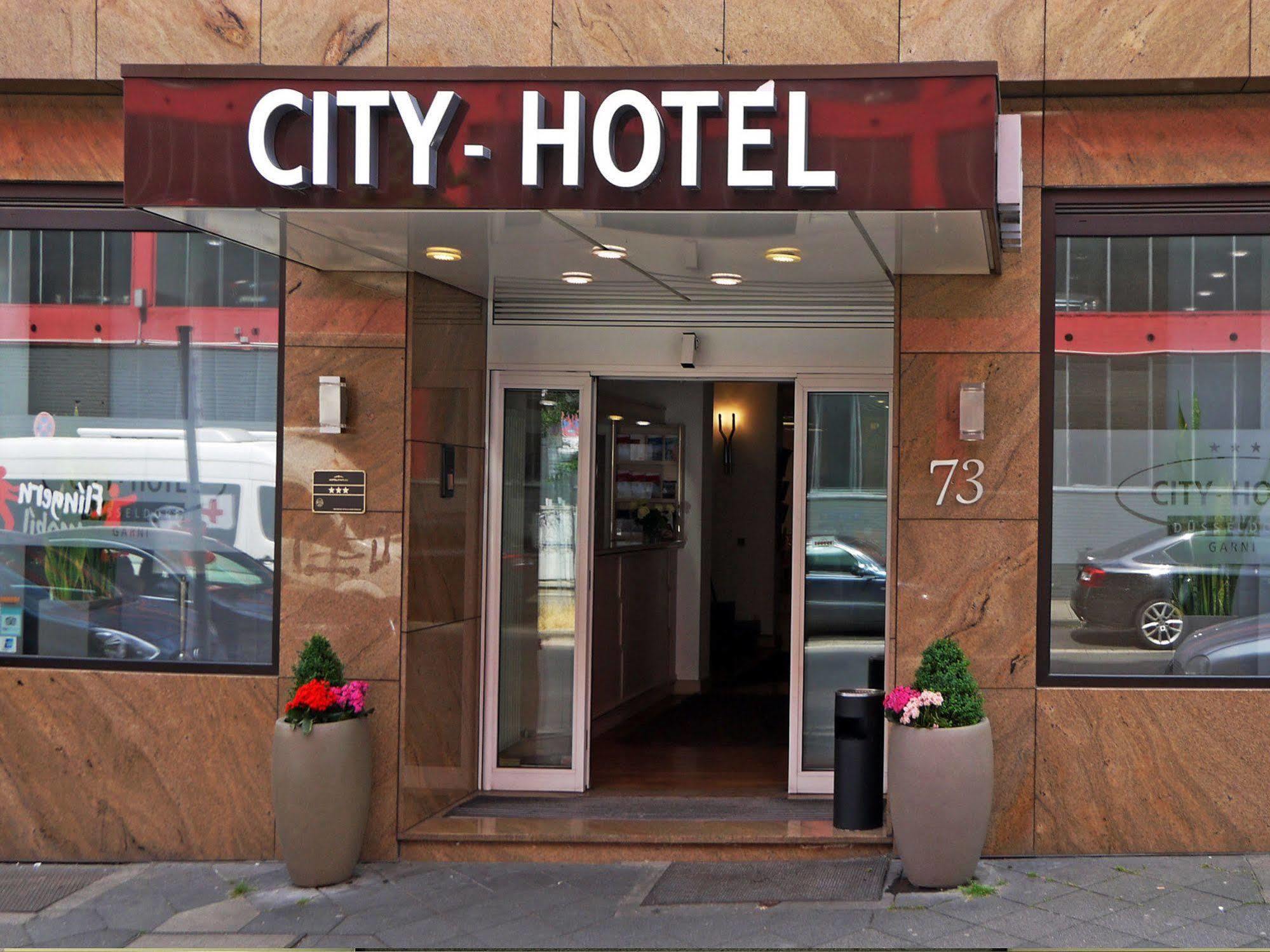 City Hotel Düsseldorf Exterior foto